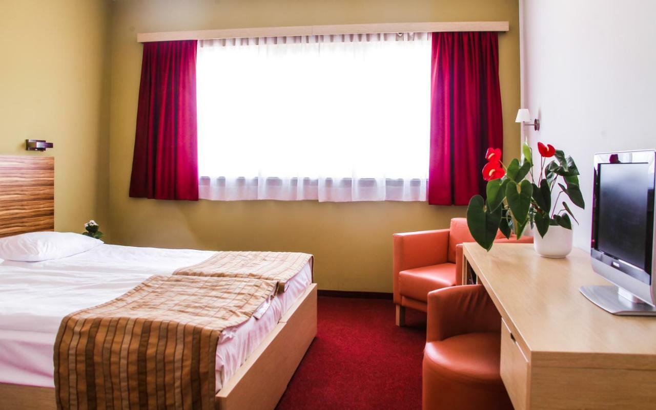 Hotel Veter Ruse Esterno foto